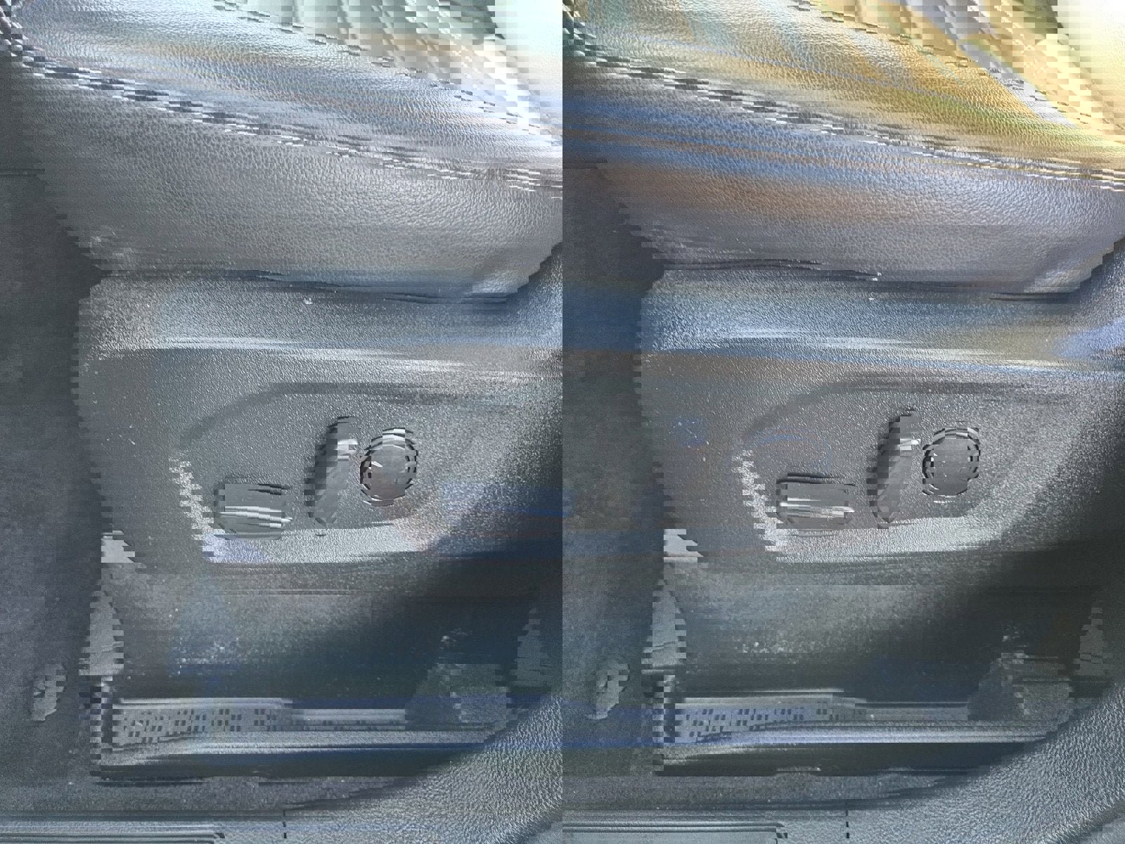 Certified 2022 Ford Edge SEL w/ Convenience Package image 12