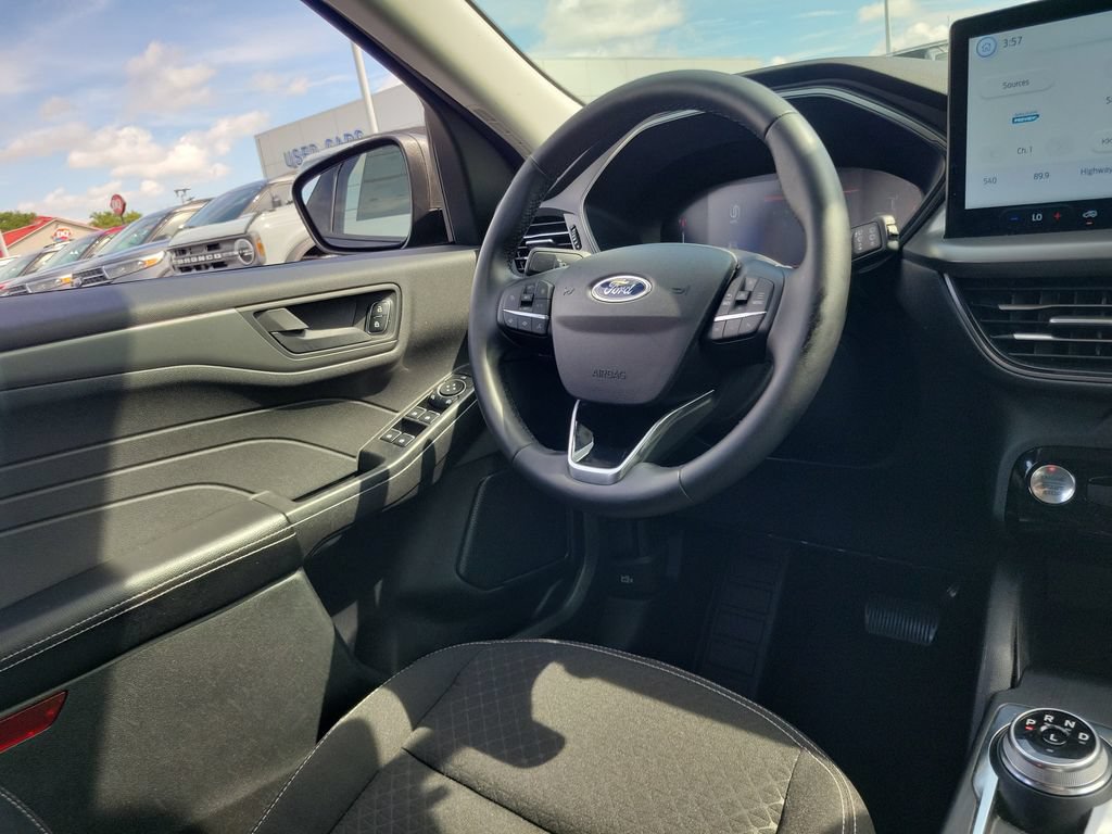 Certified 2024 Ford Escape Active w/ Tech Pack #1 FWD image 13
