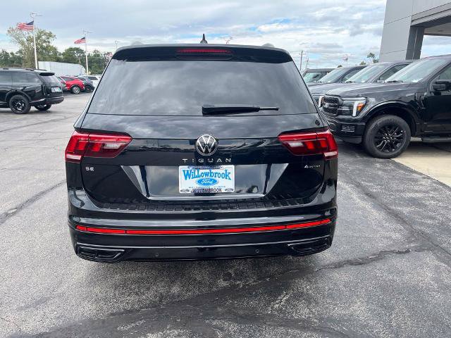 Used 2024 Volkswagen Tiguan SE R-Line AWD/4WD image 5