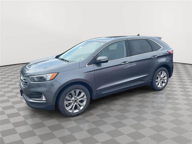 Certified 2024 Ford Edge Titanium AWD/4WD image 17