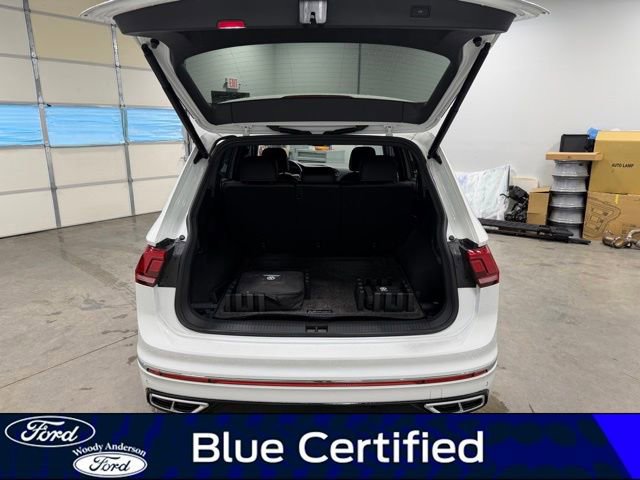 Used 2024 Volkswagen Tiguan SEL R-Line image 7