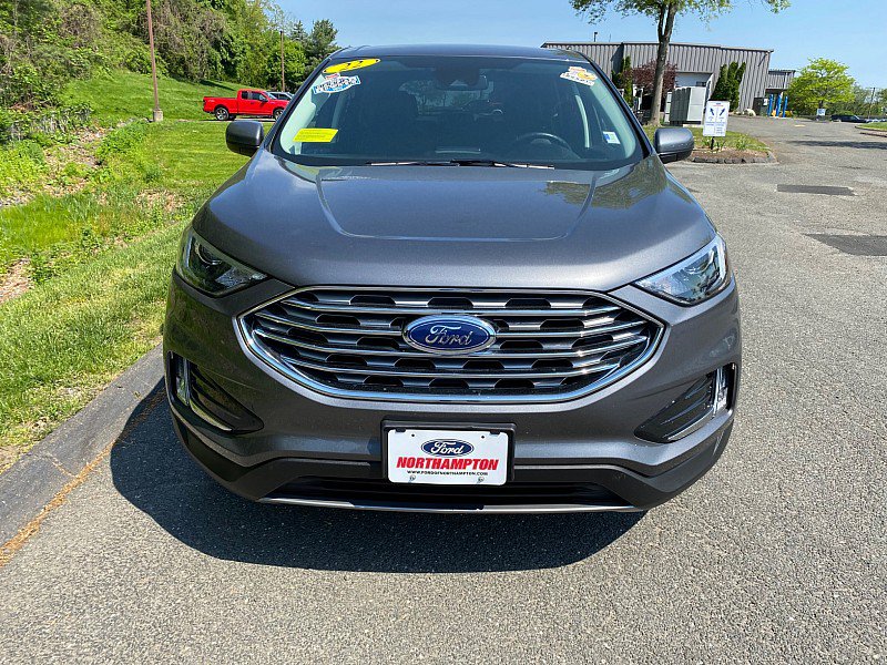Certified 2022 Ford Edge SEL w/ Convenience Package AWD/4WD image 2