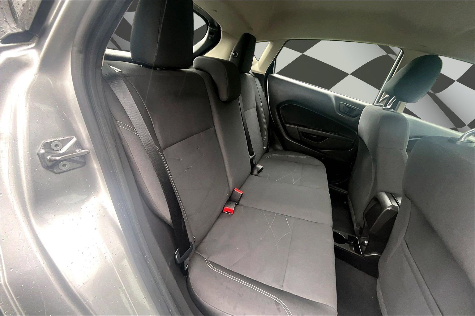 Certified 2018 Ford Fiesta SE FWD image 27