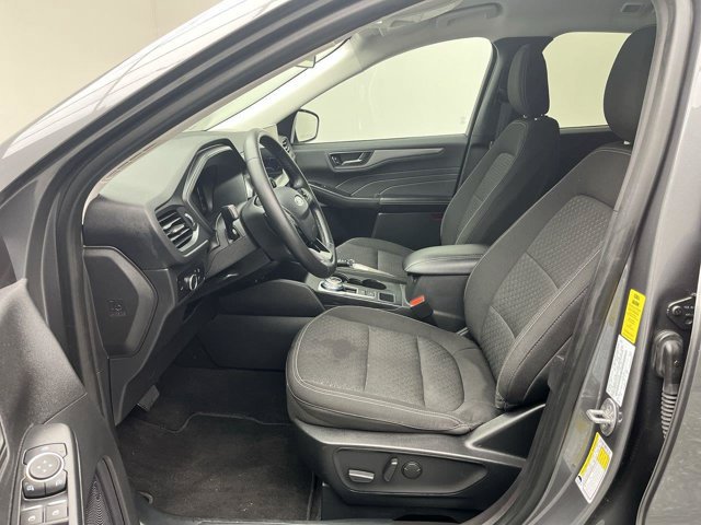 Certified 2023 Ford Escape Active w/ Tech Pack #1 AWD/4WD image 3