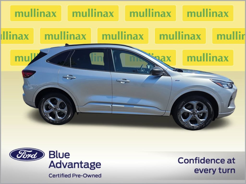 Certified 2023 Ford Escape ST-Line w/ Tech Pack #1 AWD/4WD video 2