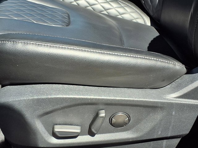 Certified 2024 Ford Edge Titanium w/ Equipment Group 301A AWD/4WD image 6