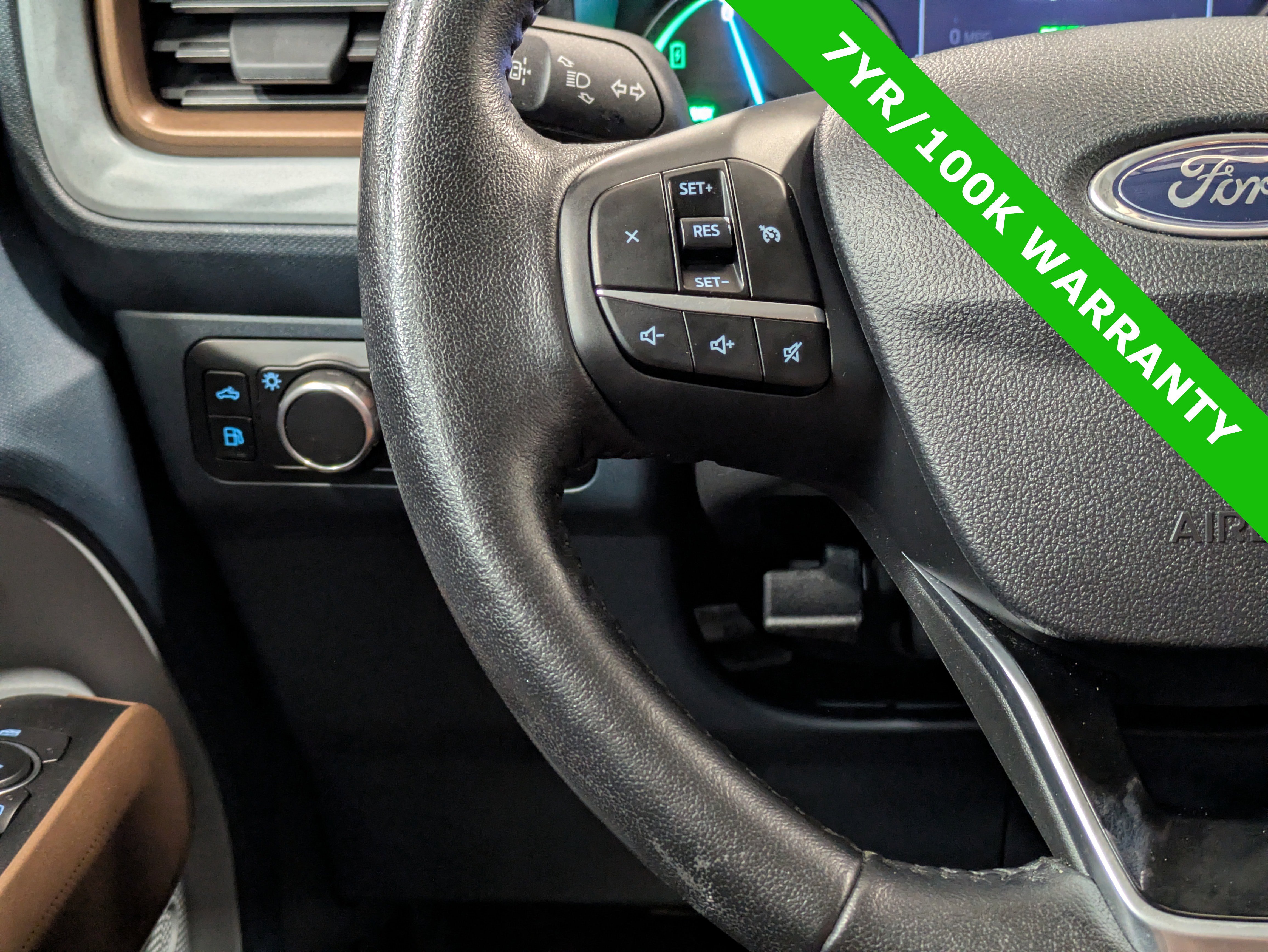 Certified 2022 Ford Maverick Lariat image 21