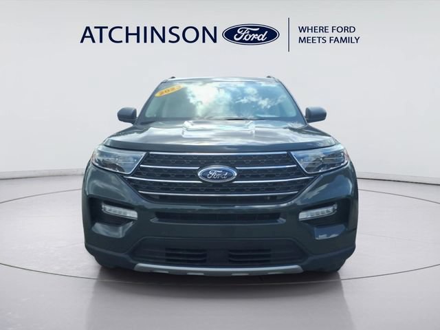 Certified 2023 Ford Explorer XLT w/ Equipment Group 202A AWD/4WD image 2