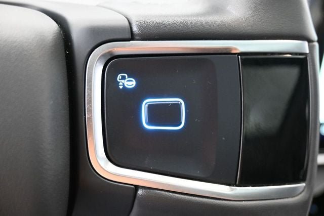 Certified 2025 Ford Expedition Active AWD/4WD image 19