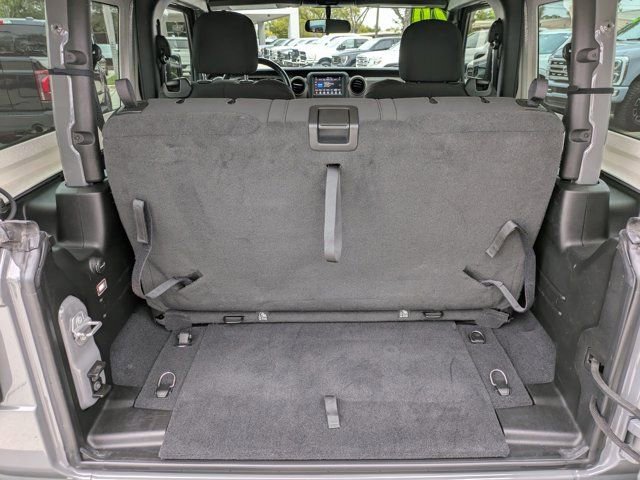 Used 2020 Jeep Wrangler Sport image 13