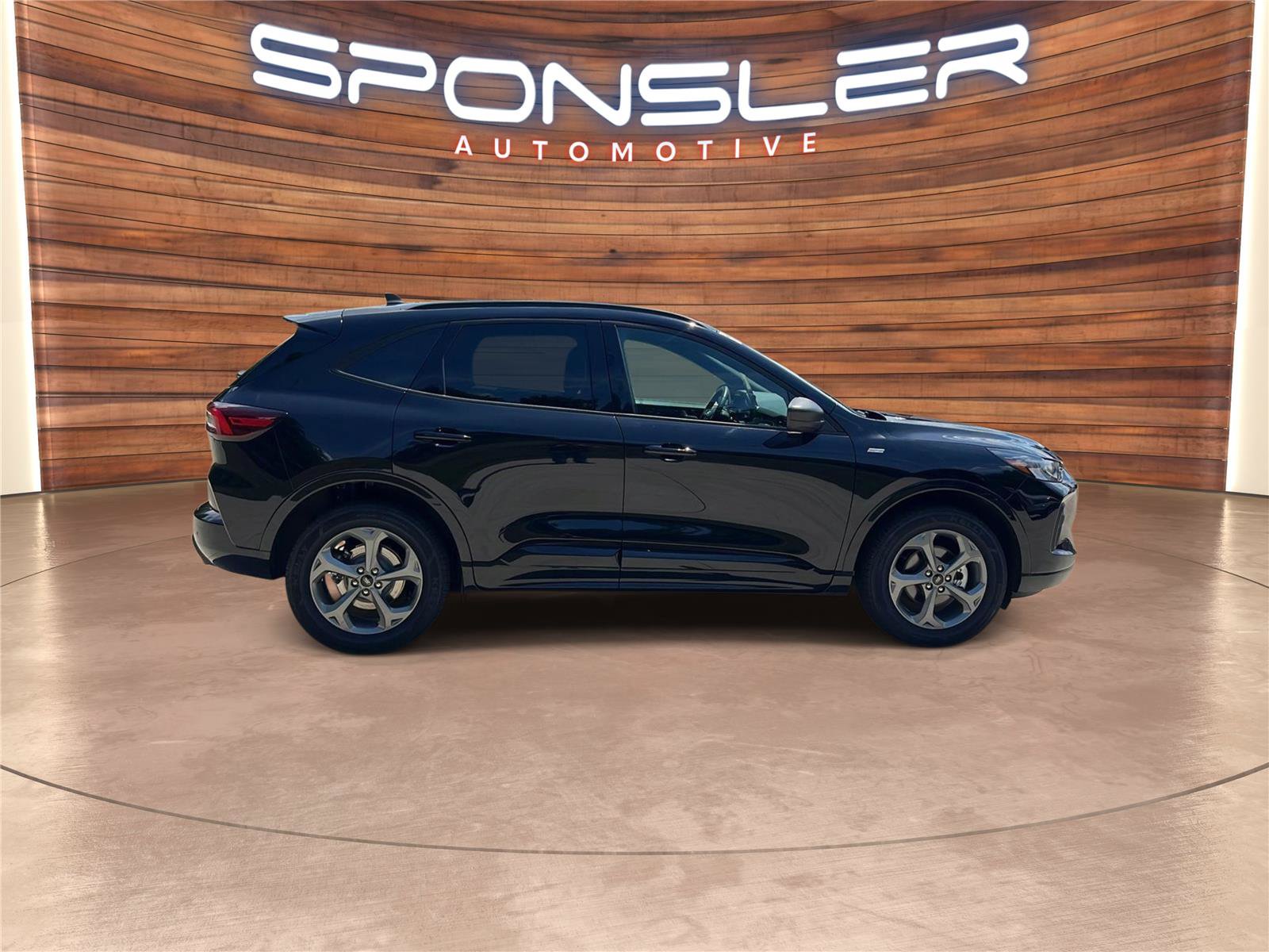 Certified 2023 Ford Escape ST-Line w/ Tech Pack #1 AWD/4WD image 8