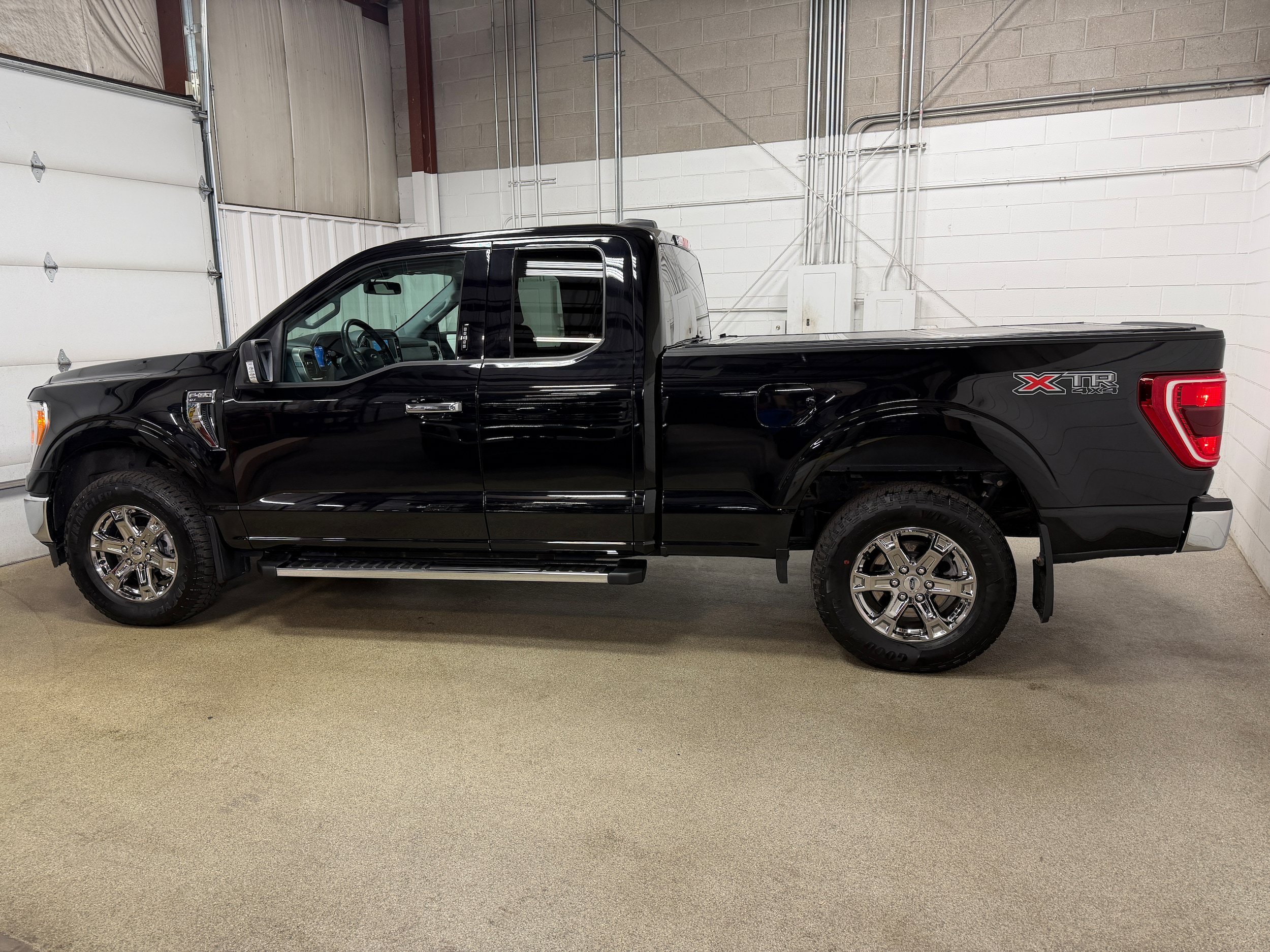 Certified 2021 Ford F150 XLT w/ Equipment Group 301A Mid AWD/4WD image 6