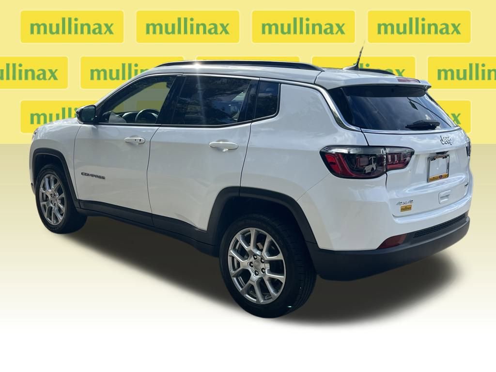 Used 2022 Jeep Compass Latitude image 15