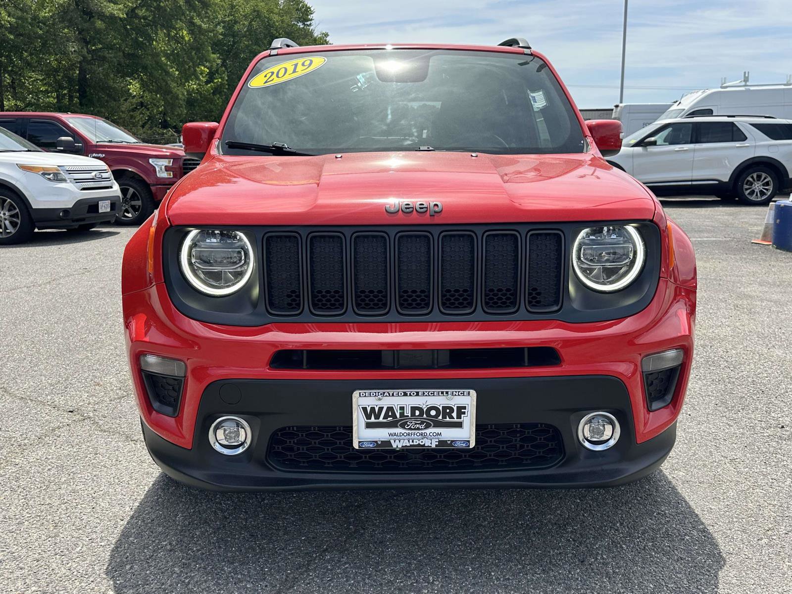 Used 2019 Jeep Renegade Limited w/ Quick Order Package 22P FWD image 2