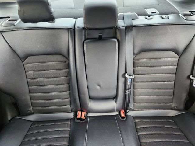 Certified 2017 Ford Fusion SE w/ Equipment Group 201A image 17