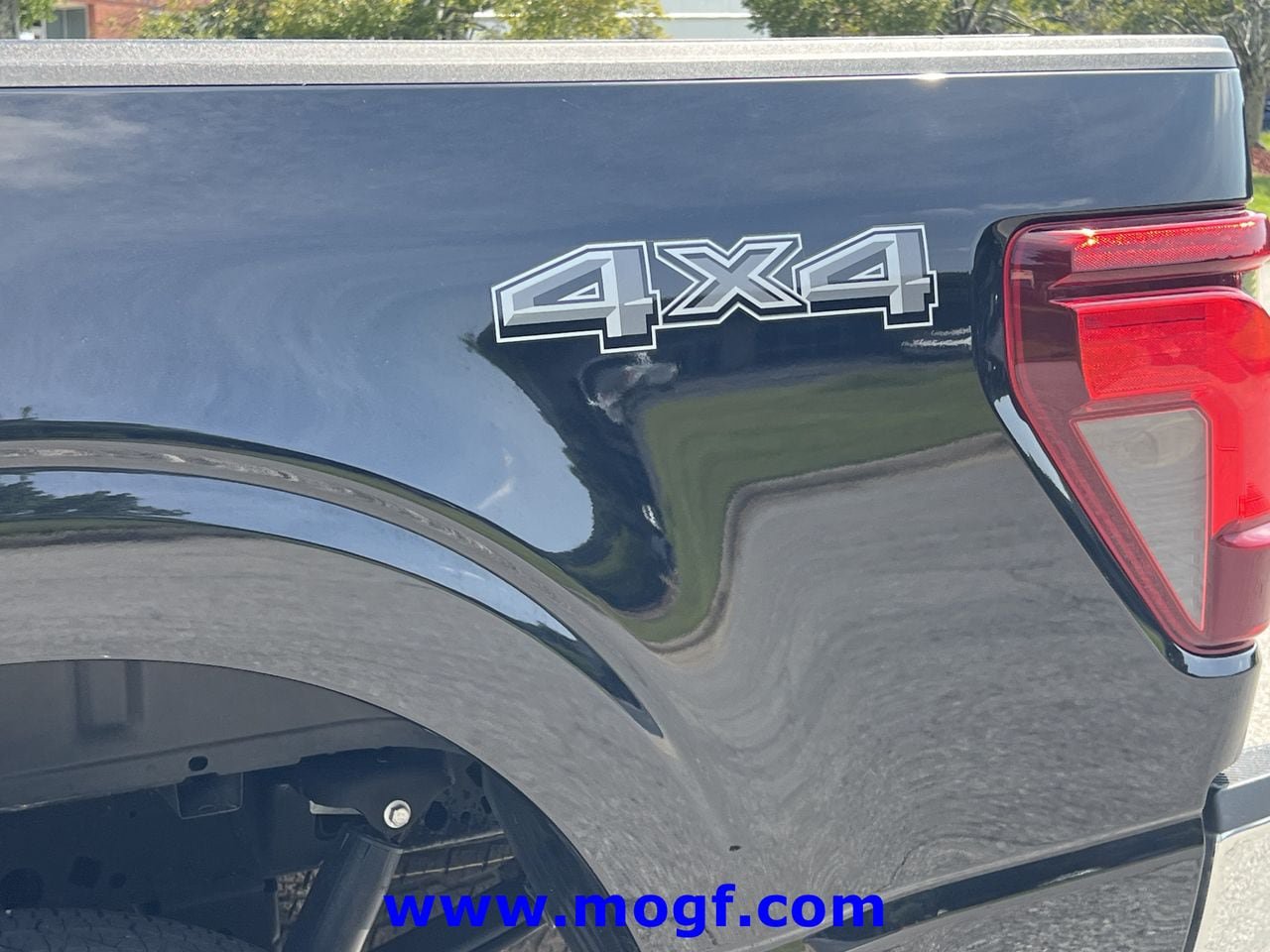 Certified 2024 Ford F150 XLT w/ Mobile Office Package AWD/4WD image 33