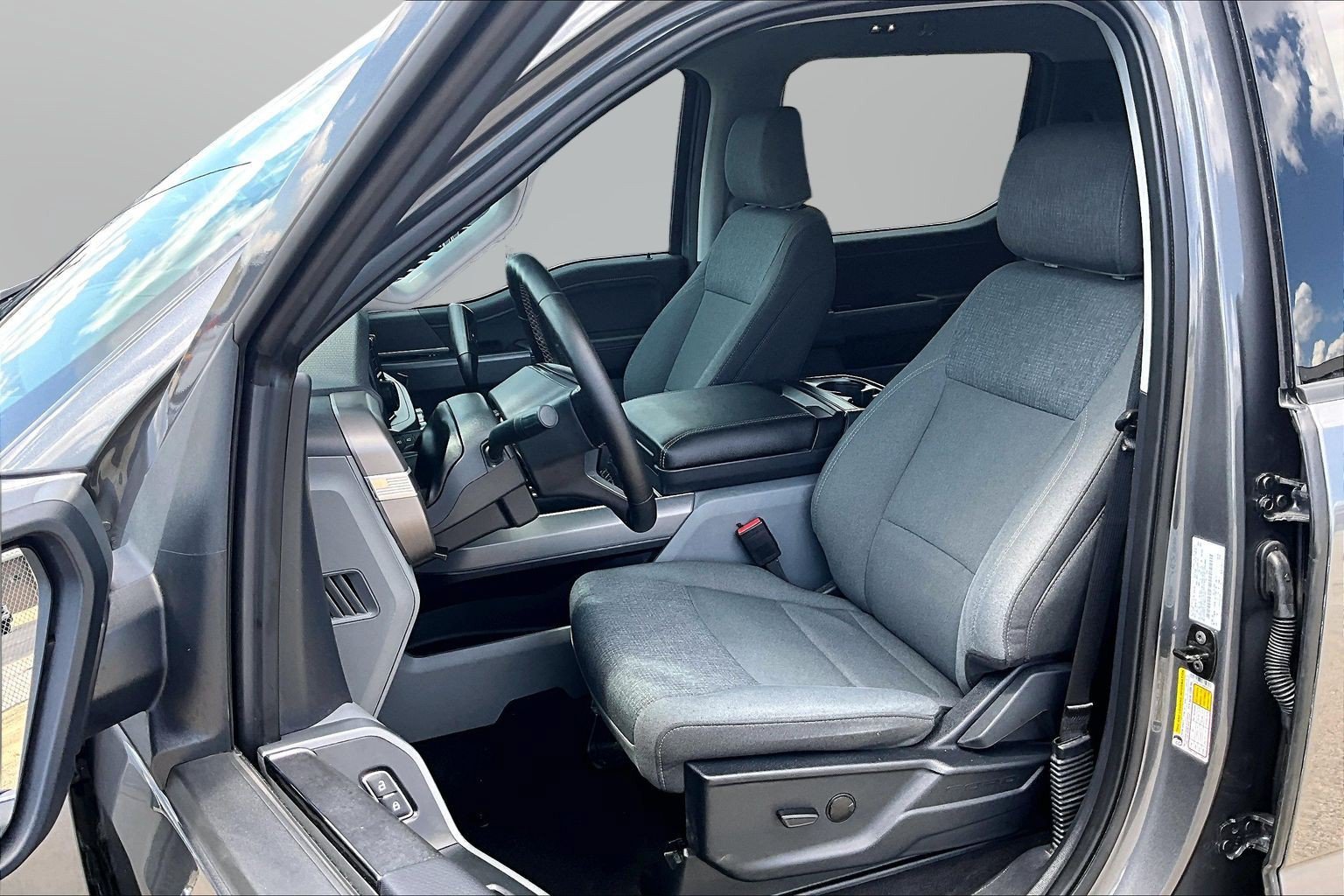 Certified 2024 Ford F150 XLT w/ Mobile Office Package AWD/4WD image 16