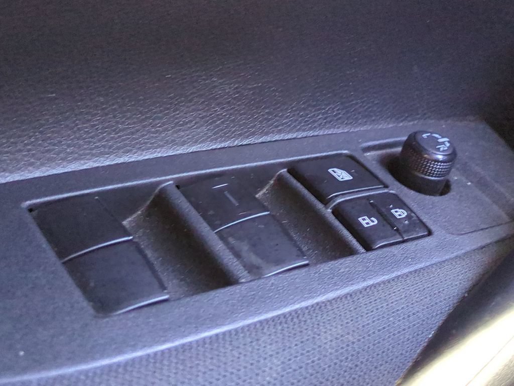 Used 2023 Toyota Corolla LE FWD image 25