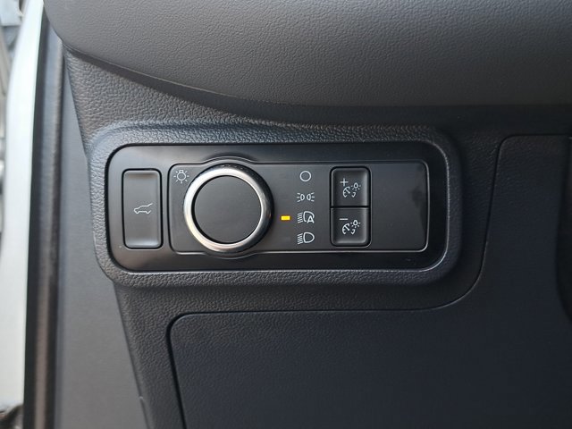 Certified 2025 Ford Explorer Active image 25