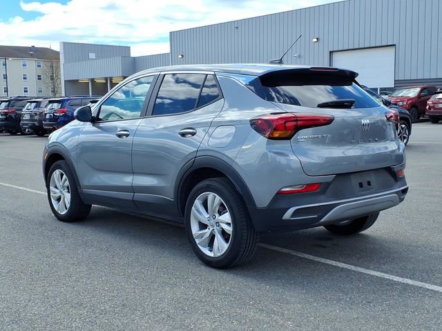 Used 2025 Buick Encore GX Preferred AWD/4WD image 7