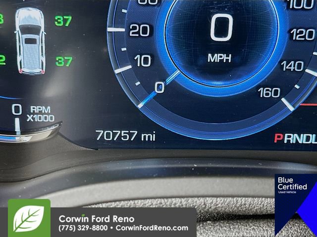 Used 2018 Cadillac Escalade Premium Luxury image 16