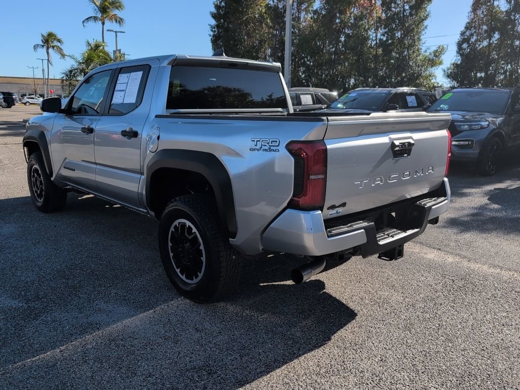 Used 2024 Toyota Tacoma TRD Off-Road image 5