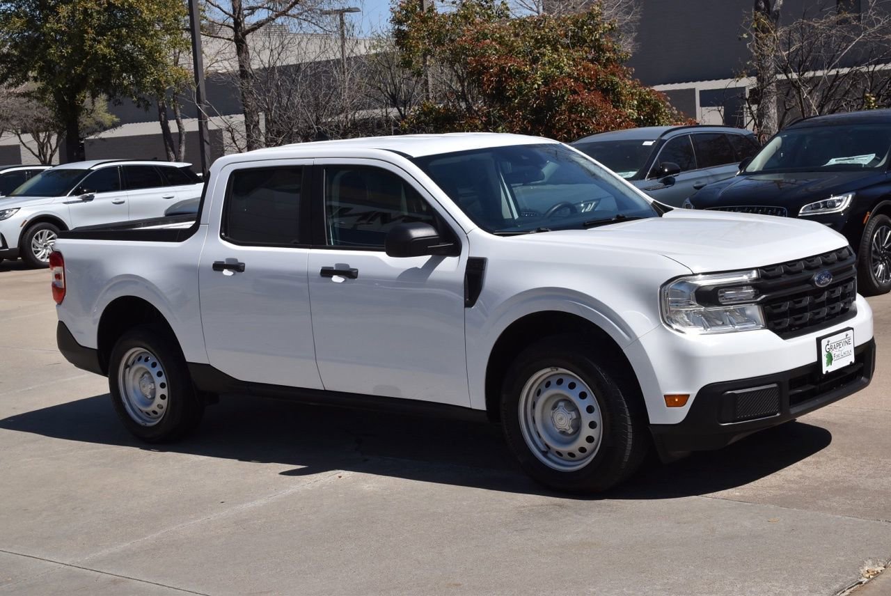 Certified 2024 Ford Maverick XL image 12