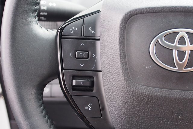 Used 2023 Toyota bZ4X FWD image 23