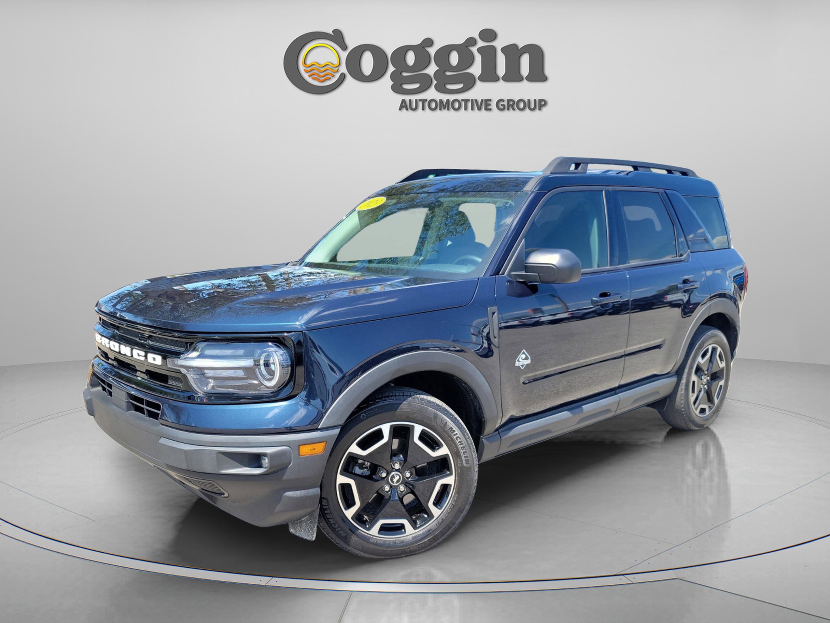 Certified 2023 Ford Bronco Sport Outer Banks w/ Tech Package AWD/4WD image 1