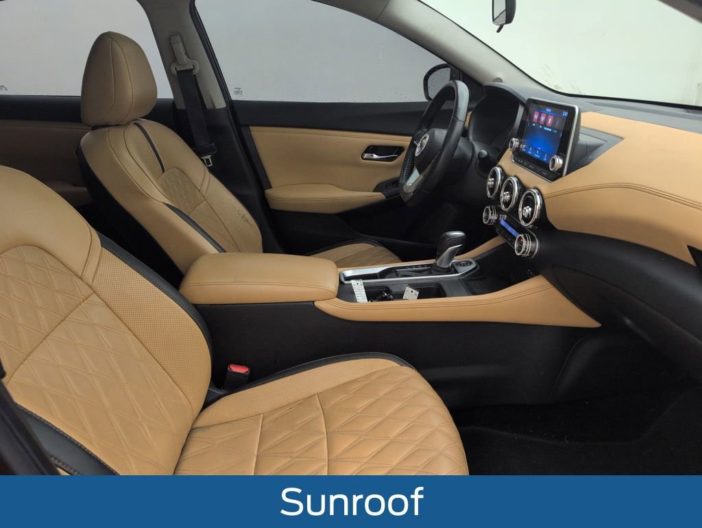 Used 2022 Nissan Sentra SV w/ SV Premium Package image 17