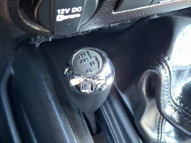 Used 2018 Jeep Wrangler Unlimited Sport w/ Connectivity Group AWD/4WD image 21