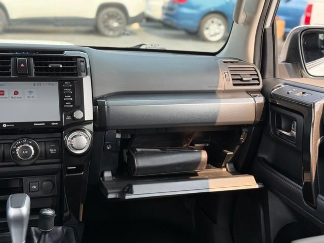 Used 2023 Toyota 4Runner TRD Off-Road Premium w/ Off Road Premium Plus Package AWD/4WD image 30