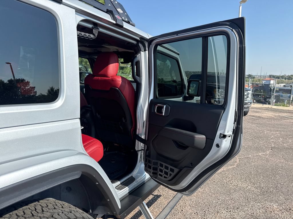 Used 2024 Jeep Wrangler Unlimited Rubicon 392 AWD/4WD image 25