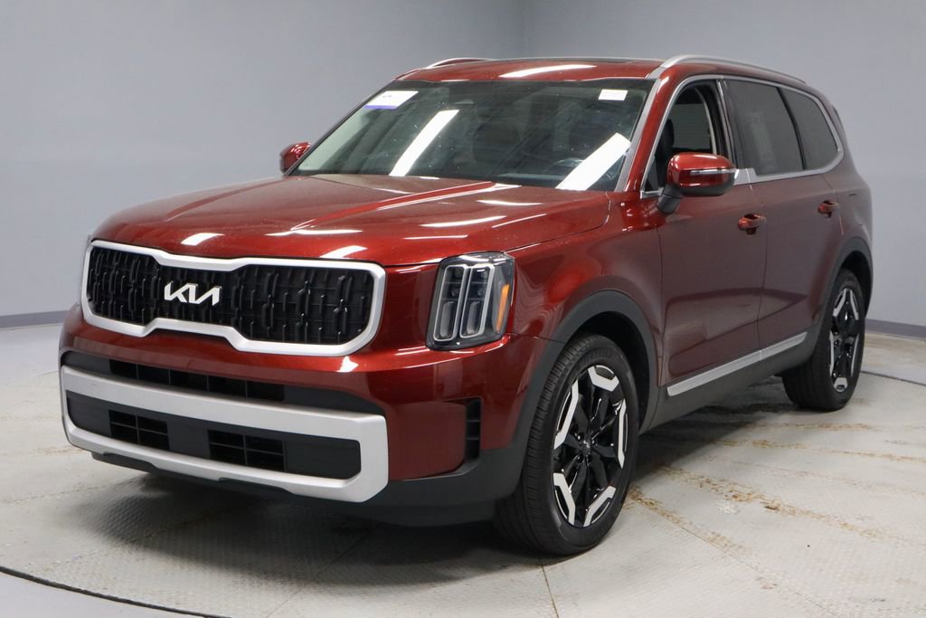 Used 2024 Kia Telluride EX w/ EX Captain's Chair Package AWD/4WD image 8