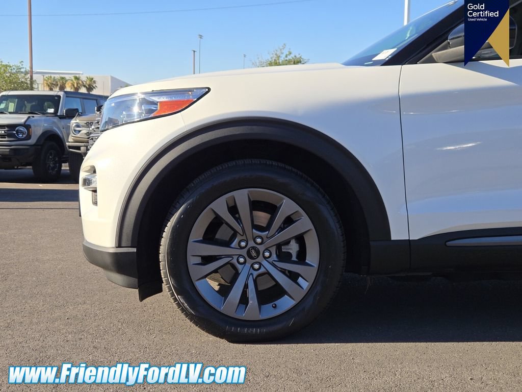 Certified 2023 Ford Explorer XLT w/ Equipment Group 202A RWD image 5