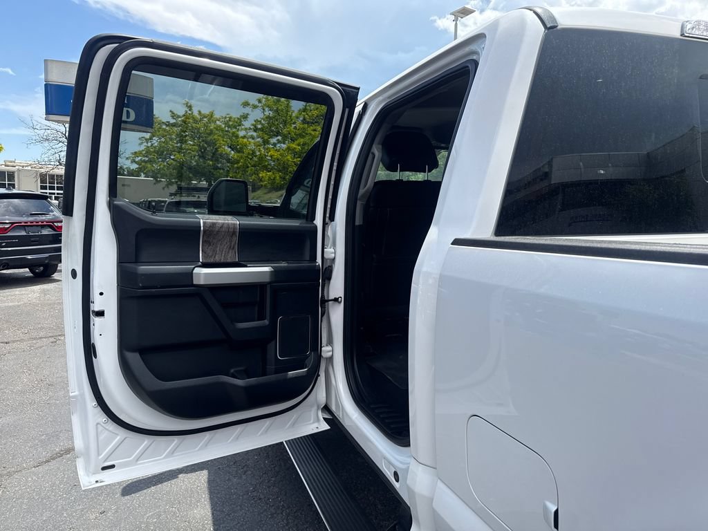 Certified 2019 Ford F250 Lariat w/ Lariat Ultimate Package AWD/4WD image 18