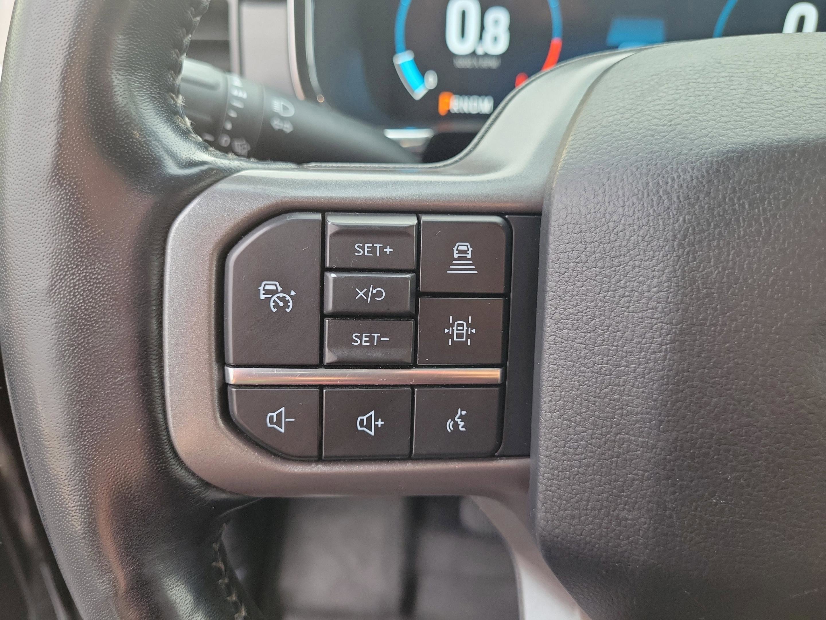 Certified 2022 Ford F150 Lariat w/ Equipment Group 502A High image 26