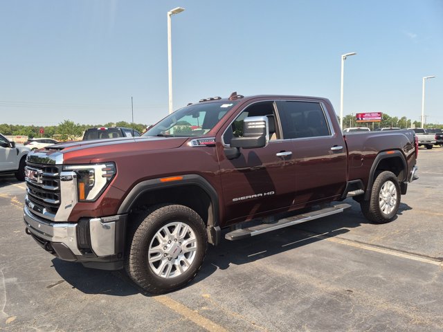 Used 2024 GMC Sierra 2500 SLT w/ SLT Premium Package AWD/4WD image 8