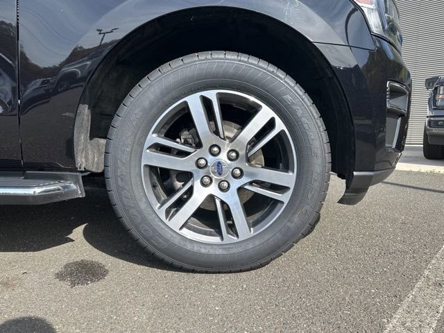 Certified 2023 Ford Expedition Limited image 46
