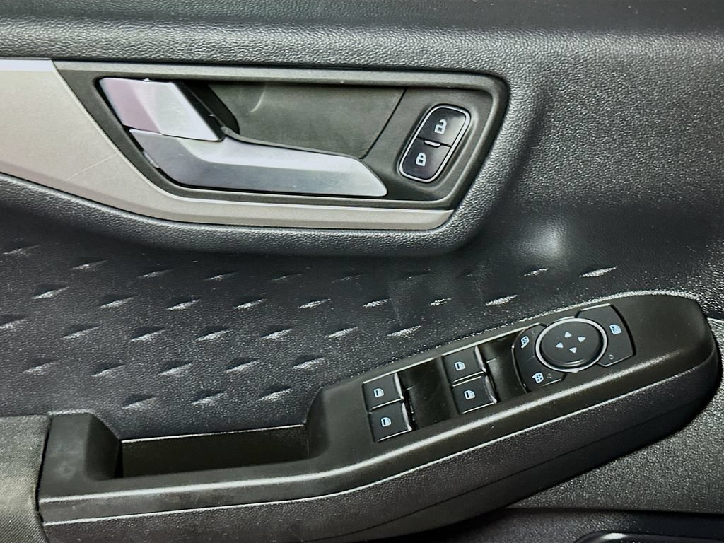 Certified 2020 Ford Escape SE AWD/4WD image 18