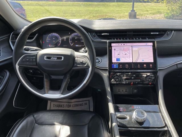 Used 2022 Jeep Grand Cherokee L Limited AWD/4WD image 14