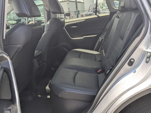 Used 2022 Toyota RAV4 XLE Premium AWD/4WD image 24