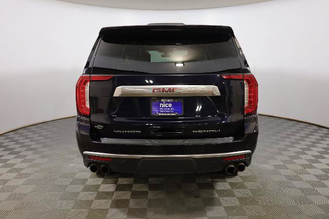 Used 2021 GMC Yukon XL Denali w/ Denali Premium Package AWD/4WD image 6