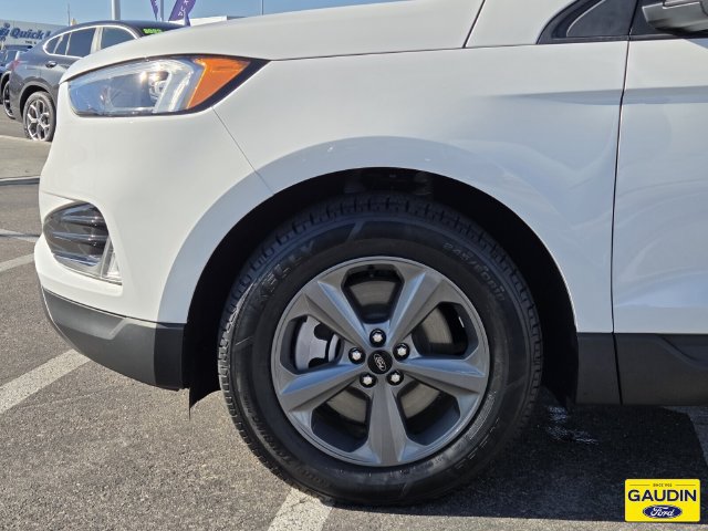 Certified 2023 Ford Edge SEL w/ Sport Appearance Package AWD/4WD image 10