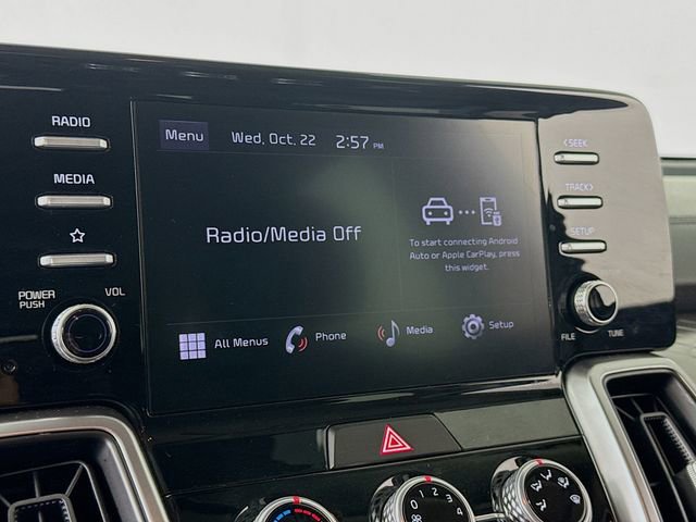 Used 2023 Kia Sorento LX image 14