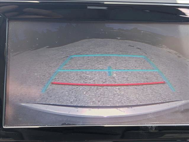 Used 2019 Toyota Highlander LE FWD image 10