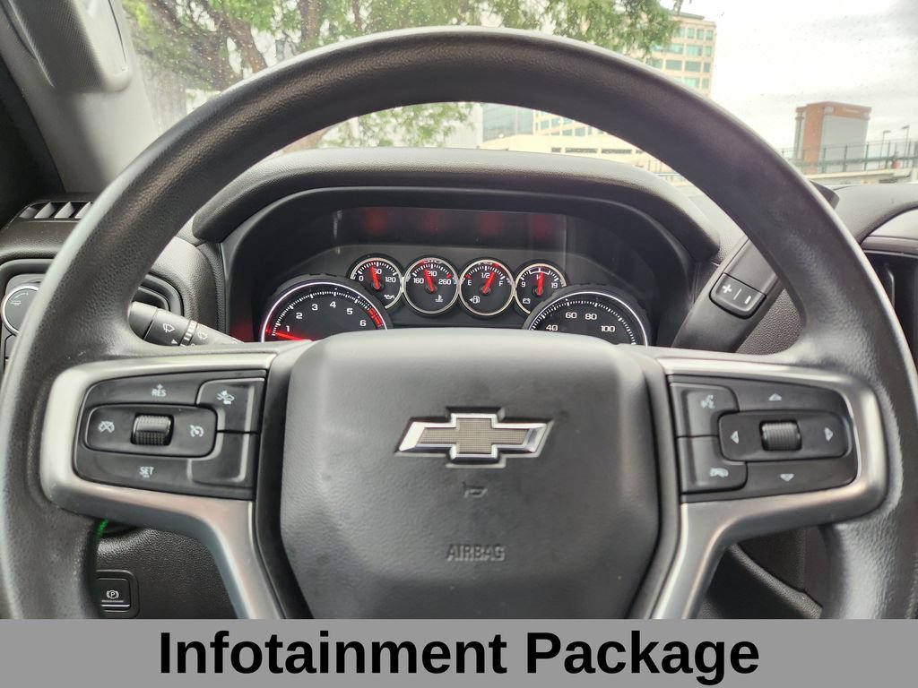 Used 2022 Chevrolet Silverado 1500 Custom Trail Boss w/ Safety Confidence Package AWD/4WD image 8