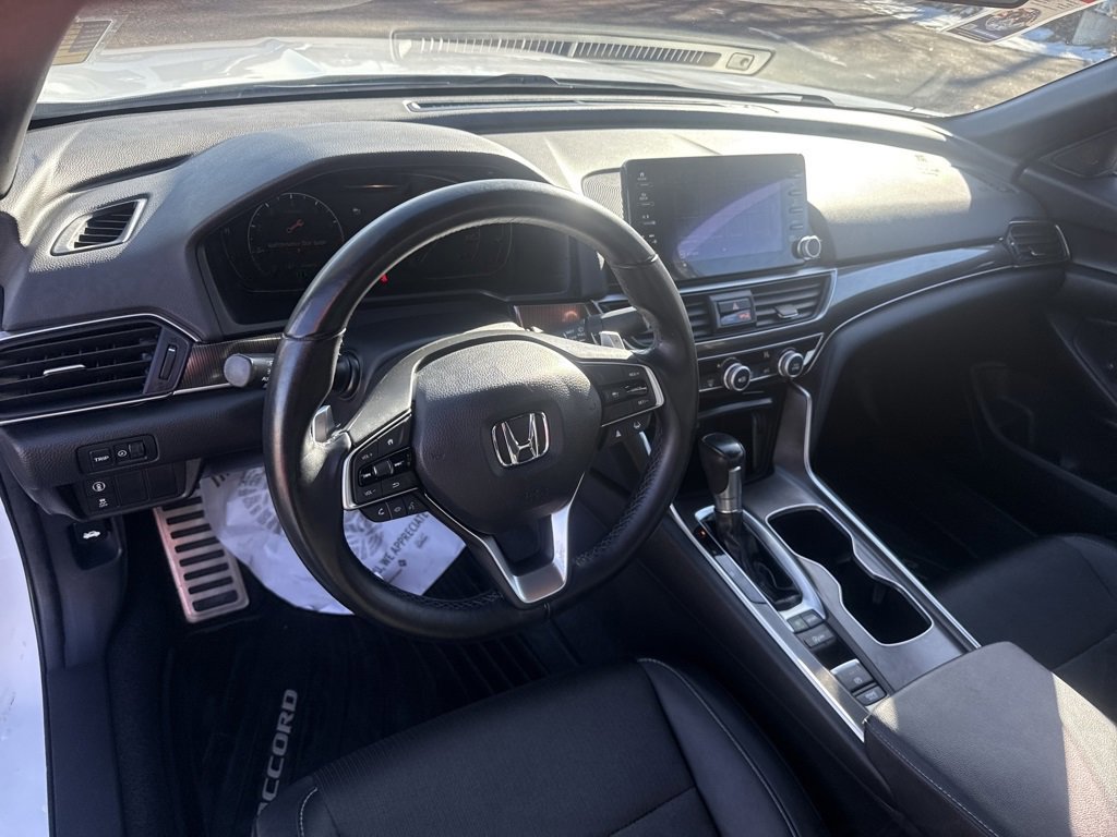 Used 2022 Honda Accord Sport image 12