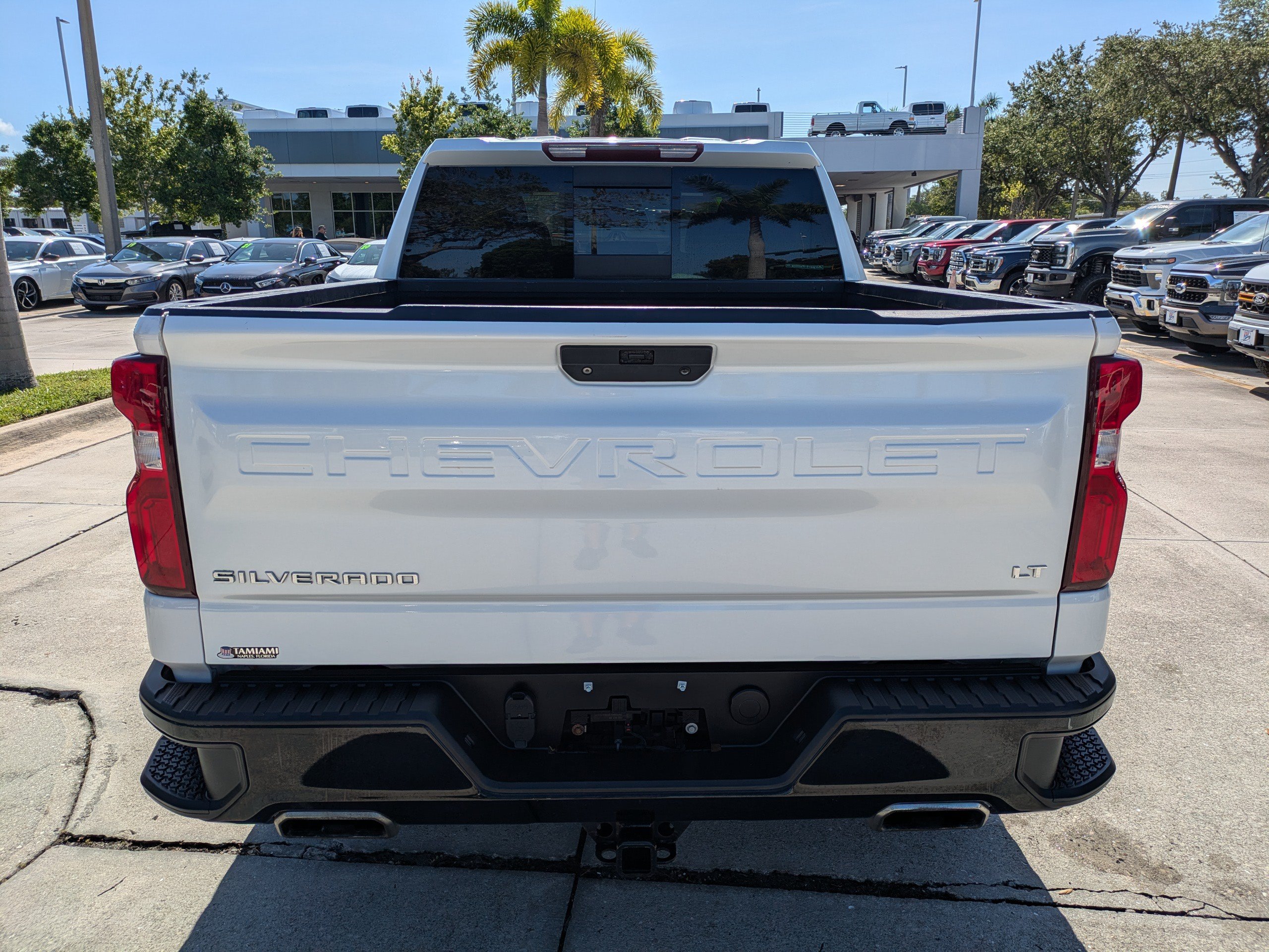 Used 2021 Chevrolet Silverado 1500 LT Trail Boss w/ Convenience Package II AWD/4WD image 5