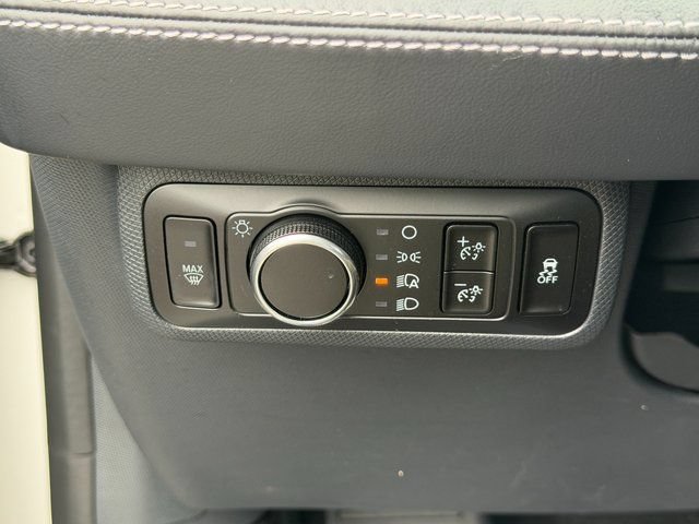 Certified 2025 Ford Mustang Mach-E Select w/ Comfort Package Lite AWD/4WD image 30